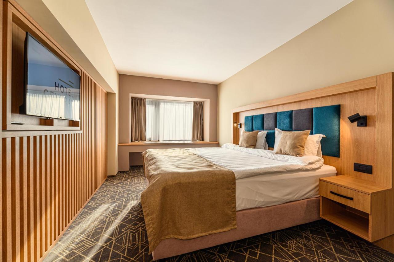 Hotel Central Pascani Eksteriør bilde